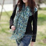 The Peacock Tail Feathers Pattern Exquisite Pretty Square 100% Silk Scarf